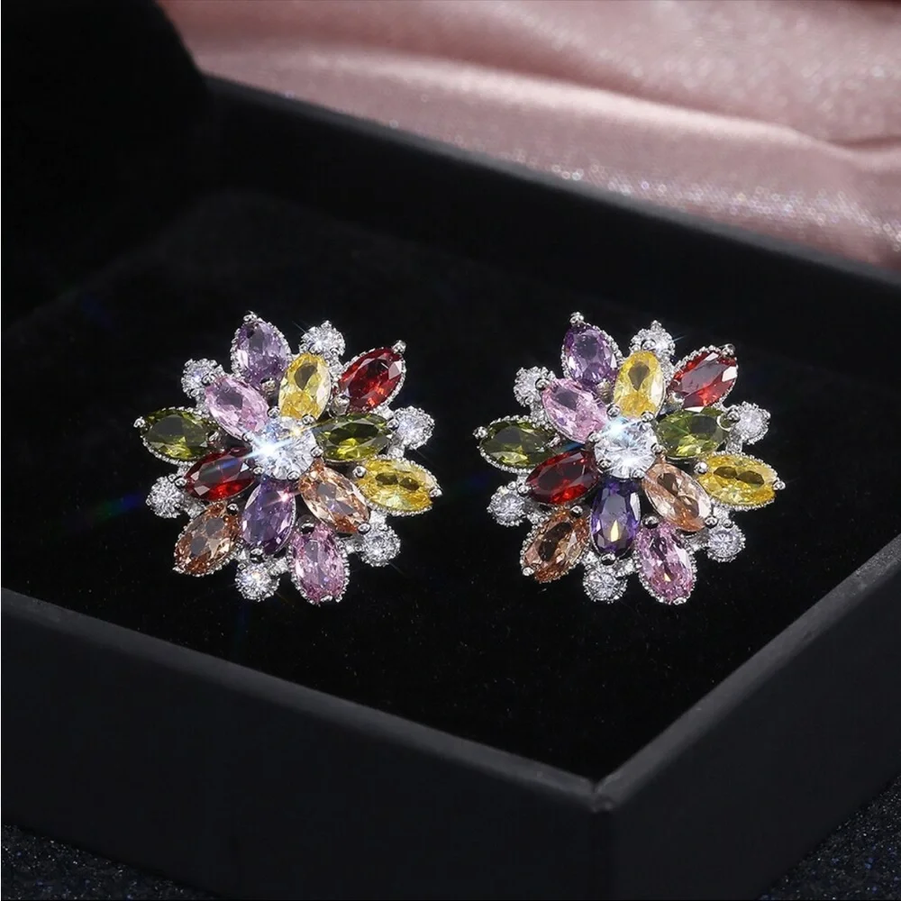 New Women’s 925 Silver Beautiful Flower Colorful Zircon Stud Earrings - Picture 3 of 7